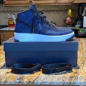 Nike AF1 ultra Flyknit mid